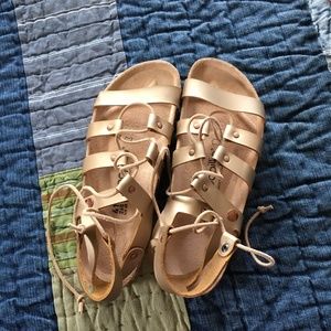 Gladiator Papillo by Birkenstock sandals